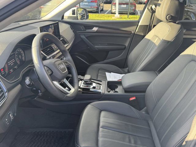 Certified 2025 Audi Q5 2.0T Premium w/ Convenience Plus Package image 26