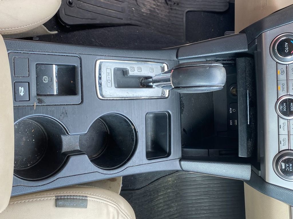 Used 2015 Subaru Legacy 2.5i Limited image 22