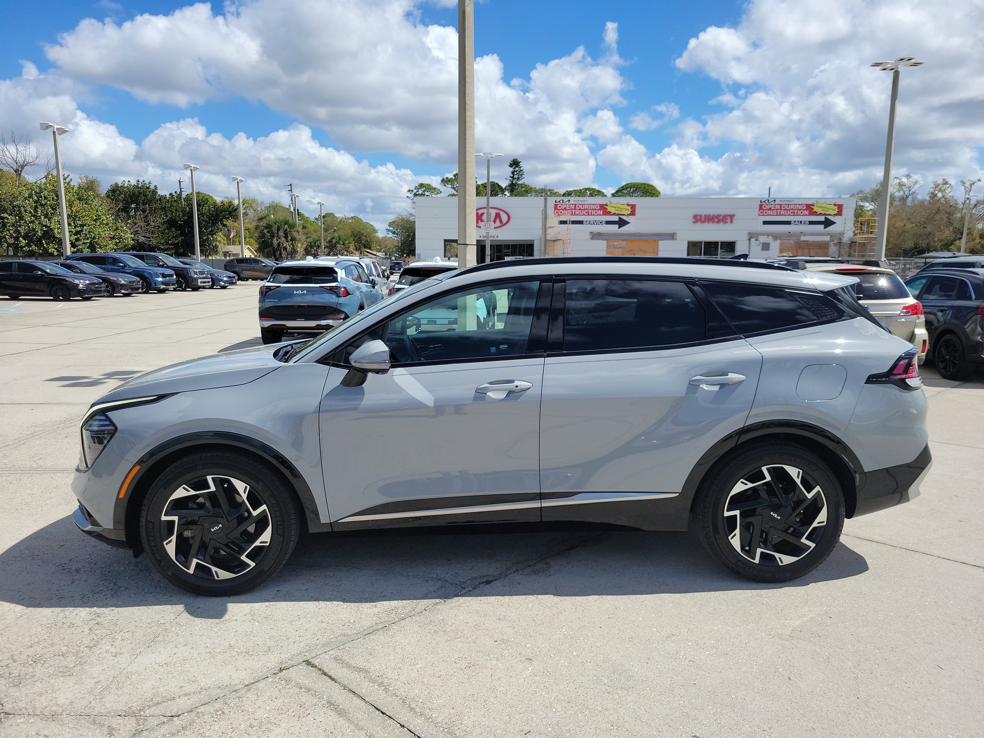 Certified 2023 Kia Sportage SX image 7