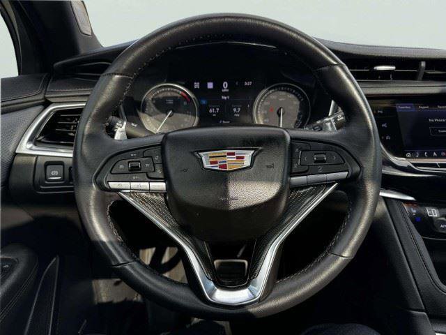 Used 2024 Cadillac XT6 Sport w/ Technology Package AWD/4WD image 29
