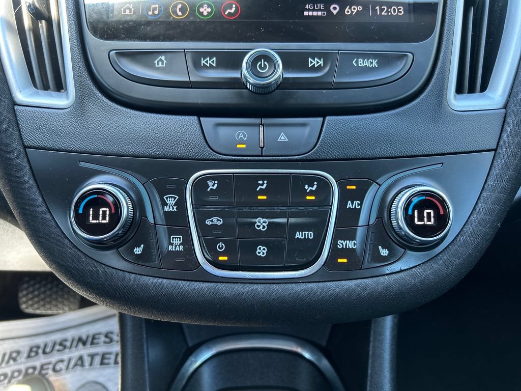 Used 2023 Chevrolet Malibu LT w/ Driver Confidence Package FWD image 26