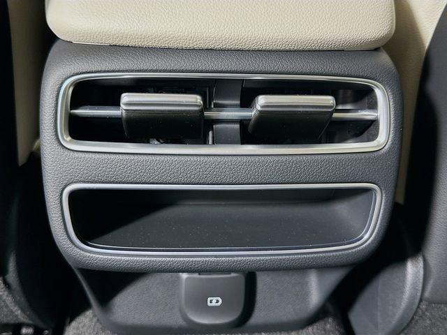 New 2026 Genesis GV70 2.5T Select image 18