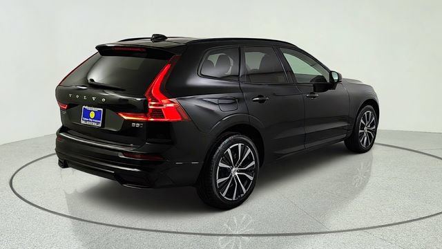 Certified 2024 Volvo XC60 B5 Plus w/ Protection Package Premier AWD/4WD image 7
