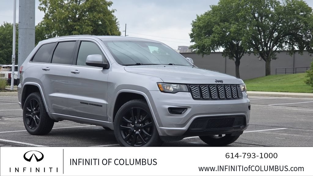 Used 2018 Jeep Grand Cherokee Altitude AWD/4WD video 1