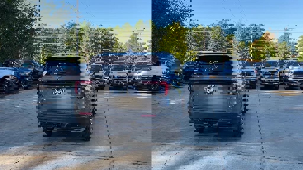 New 2026 Ford Explorer ST-Line image 6