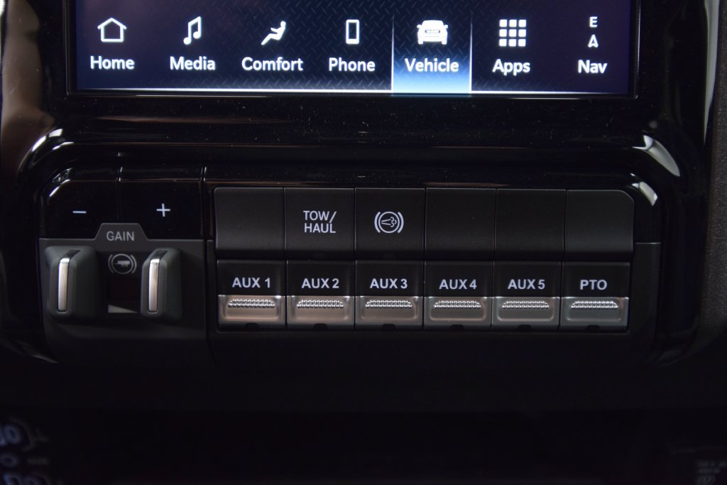 New 2026 RAM 3500 Tradesman AWD/4WD image 25