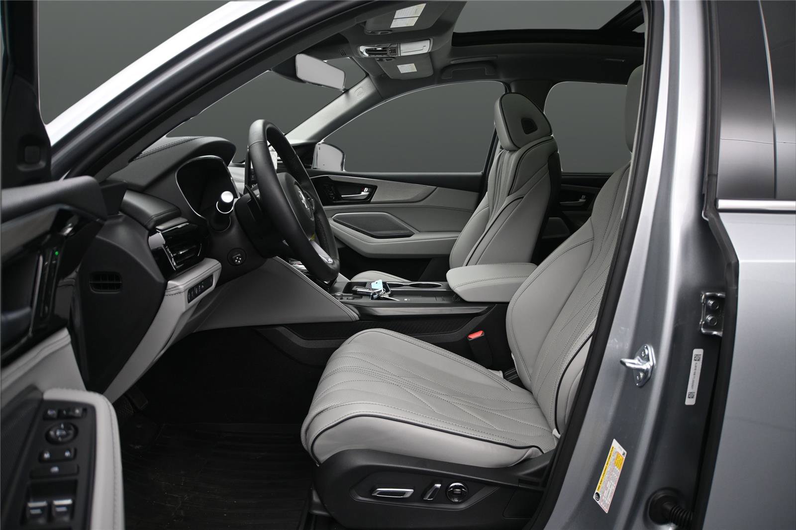 Certified 2026 Acura MDX SH-AWD w/ Advance Package image 7