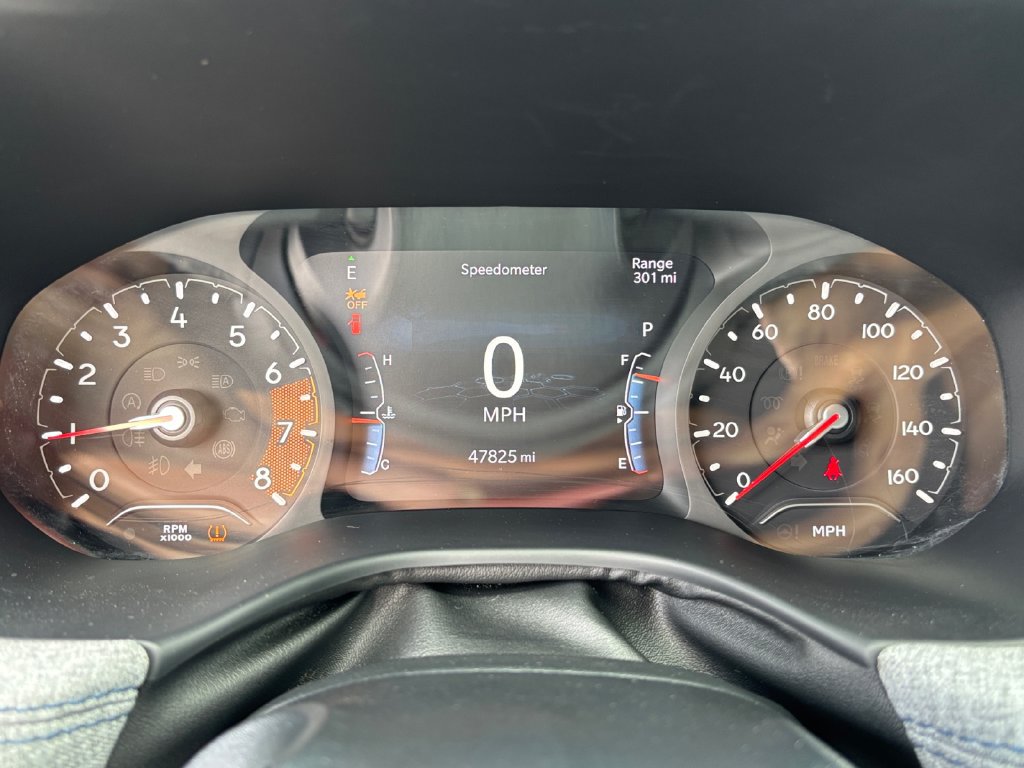 Certified 2024 Jeep Compass Latitude AWD/4WD image 29