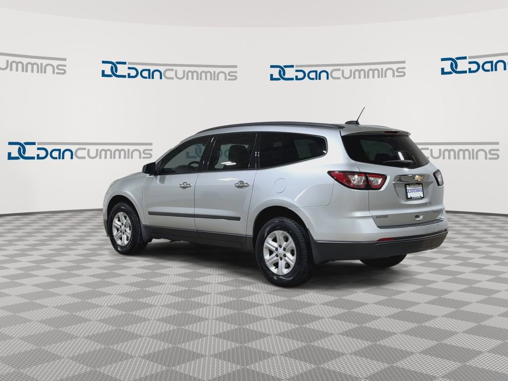 Used 2016 Chevrolet Traverse LS FWD image 6
