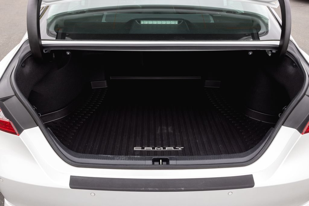 Certified 2020 Toyota Camry XSE w/ Driver Assist Package FWD image 8