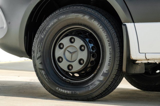 Used 2021 Mercedes-Benz Sprinter 3500 image 44