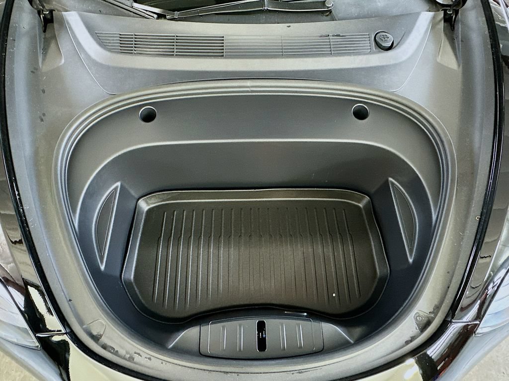 Used 2023 Tesla Model 3 Performance AWD/4WD image 32