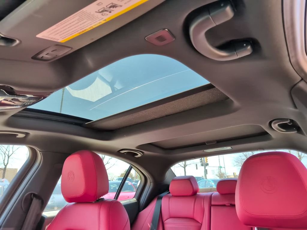 Used 2024 Alfa Romeo Giulia Veloce AWD/4WD image 33