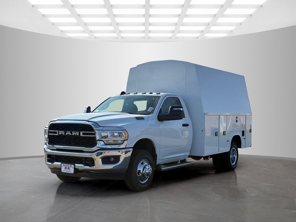 New 2024 RAM 3500 Tradesman image 7