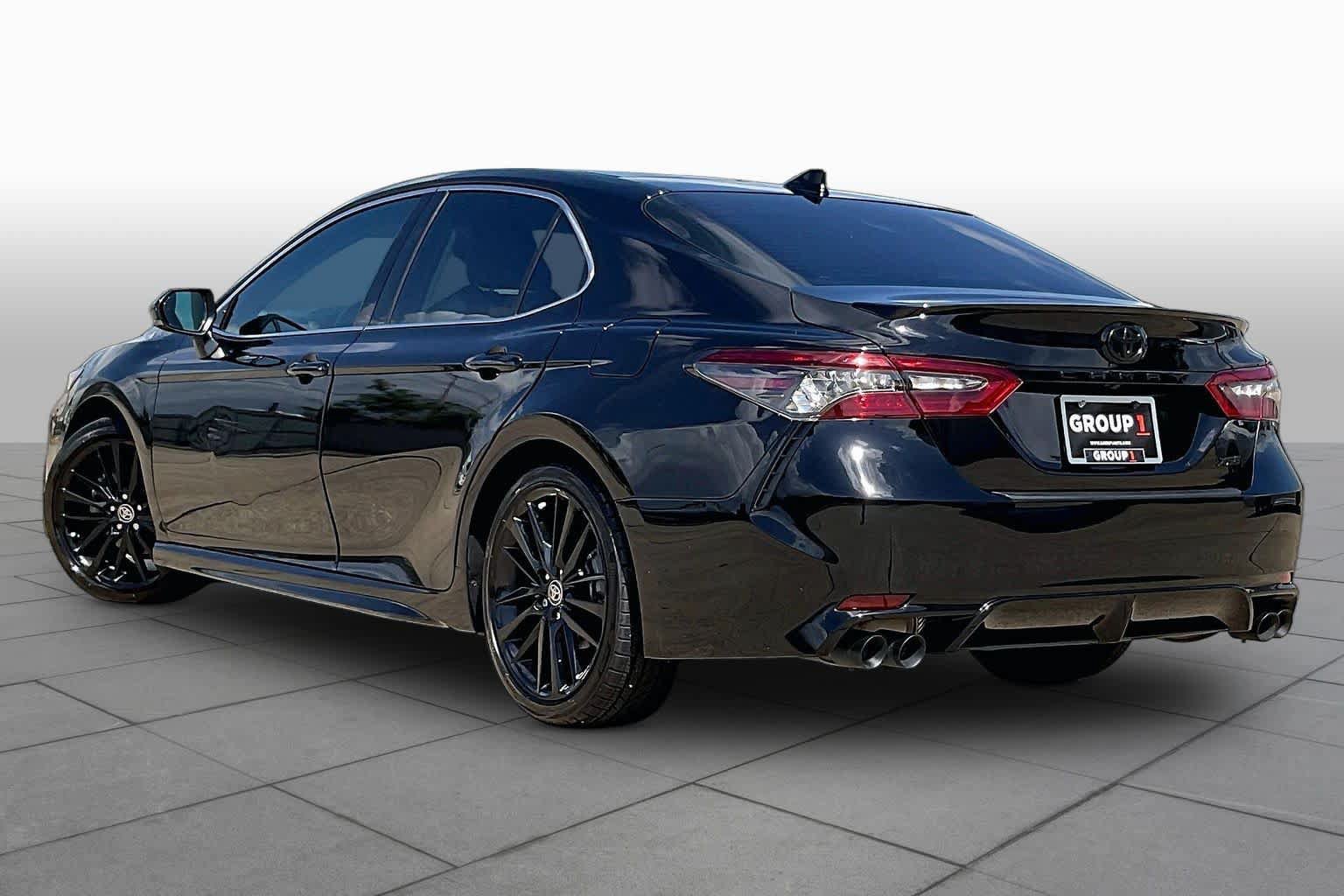 Used 2021 Toyota Camry XSE FWD image 12