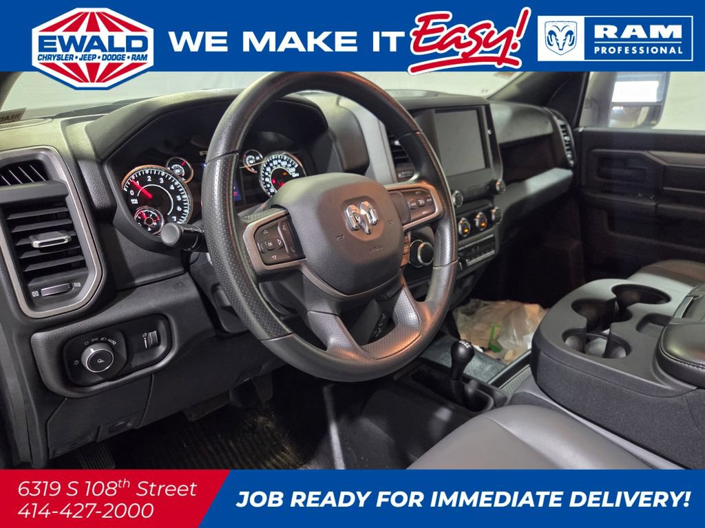 New 2024 RAM 2500 Tradesman w/ Chrome Appearance Group AWD/4WD image 5