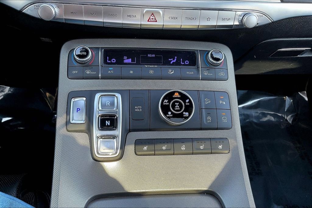Used 2022 Hyundai Palisade Calligraphy image 15