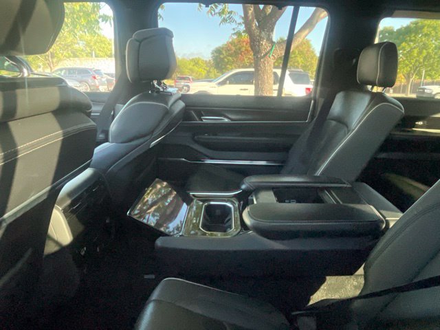 Used 2024 Jeep Grand Wagoneer L Series II w/ Quick Order Packagew 28T AWD/4WD image 11
