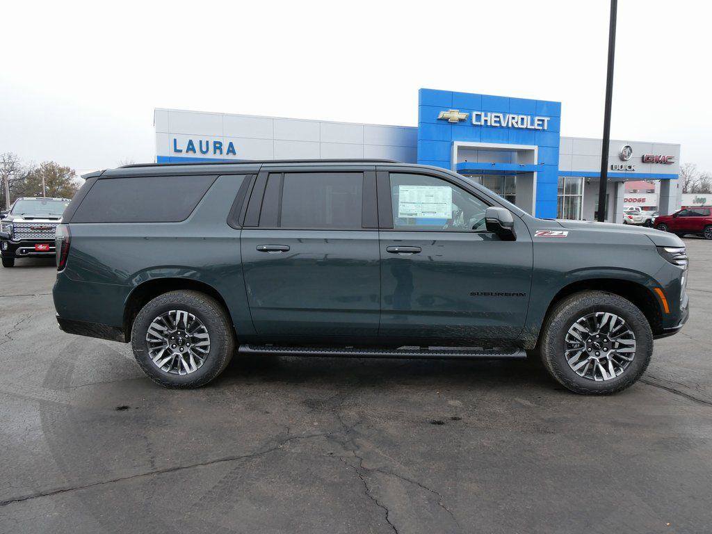 New 2026 Chevrolet Suburban Z71 w/ Z71 Off-Road Package image 3