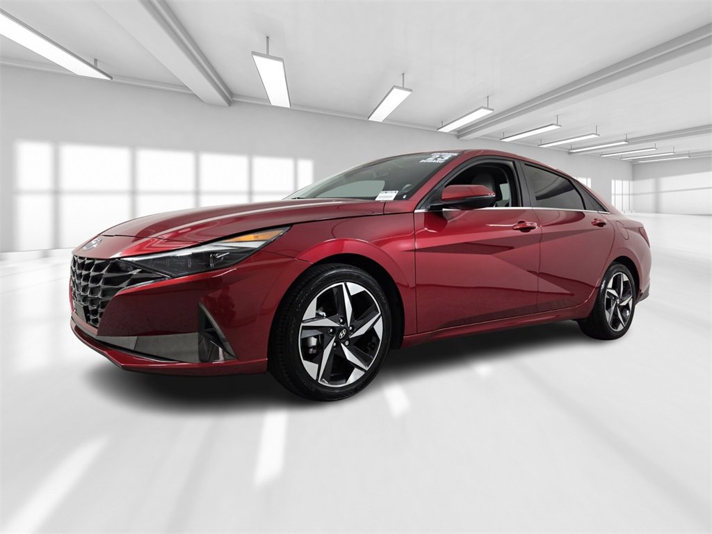 Used 2023 Hyundai Elantra Limited image 2