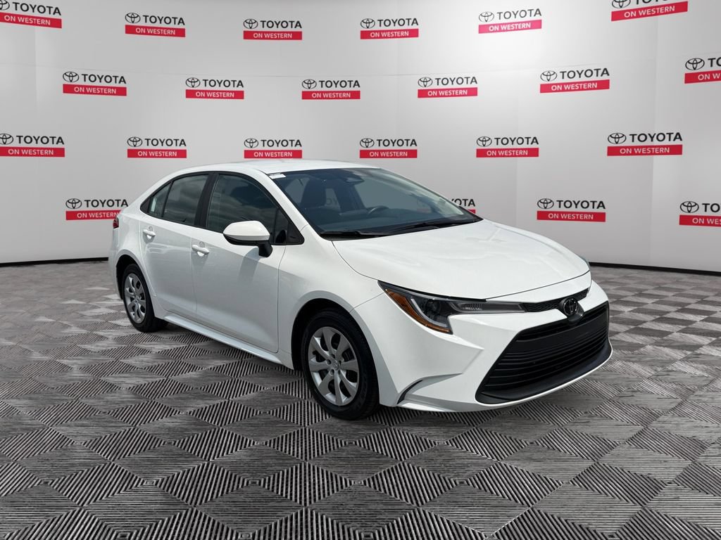 Certified 2024 Toyota Corolla LE FWD image 3