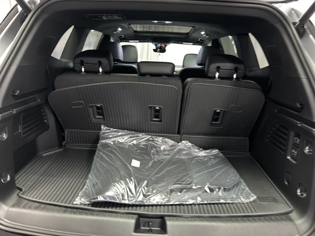 New 2026 Buick Enclave Preferred w/ Power Package AWD/4WD image 23