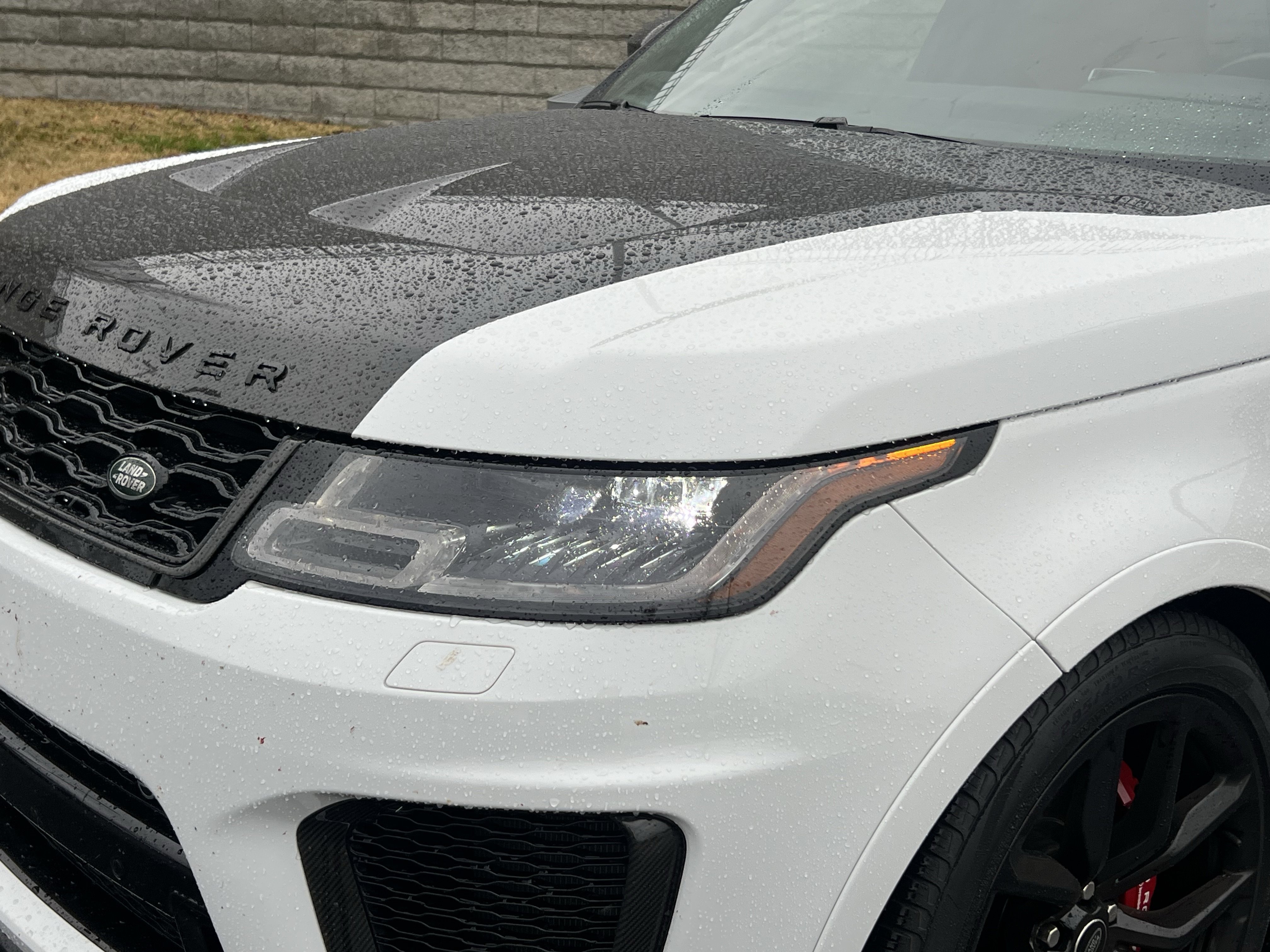 Certified 2022 Land Rover Range Rover Sport SVR image 12