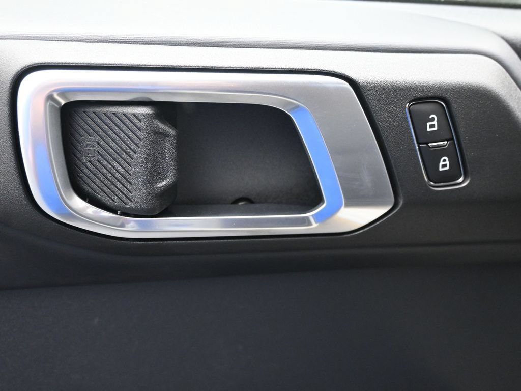New 2026 Ford Bronco Outer Banks AWD/4WD image 11