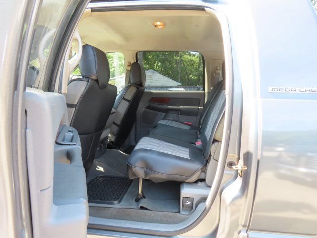 Used 2006 Dodge Ram 1500 Truck SLT w/ Trailer Tow Group AWD/4WD image 10
