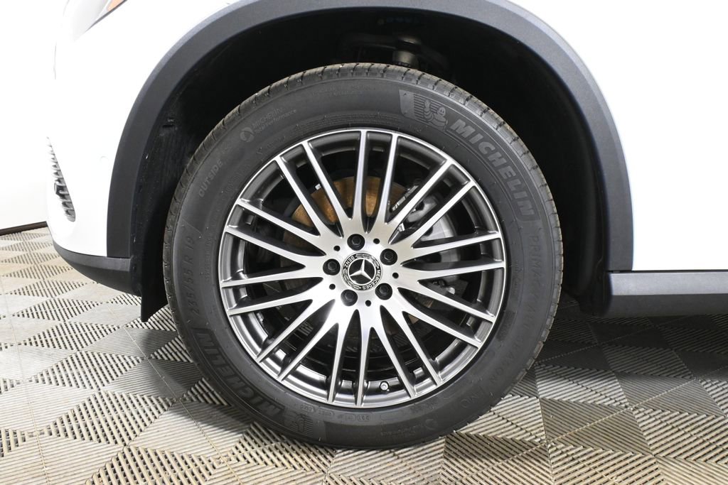 Certified 2026 Mercedes-Benz GLC 300 4MATIC image 12