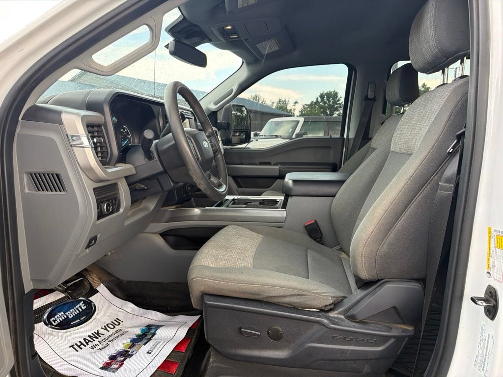 Used 2023 Ford F350 XLT w/ 360-Degree Camera Package AWD/4WD image 17