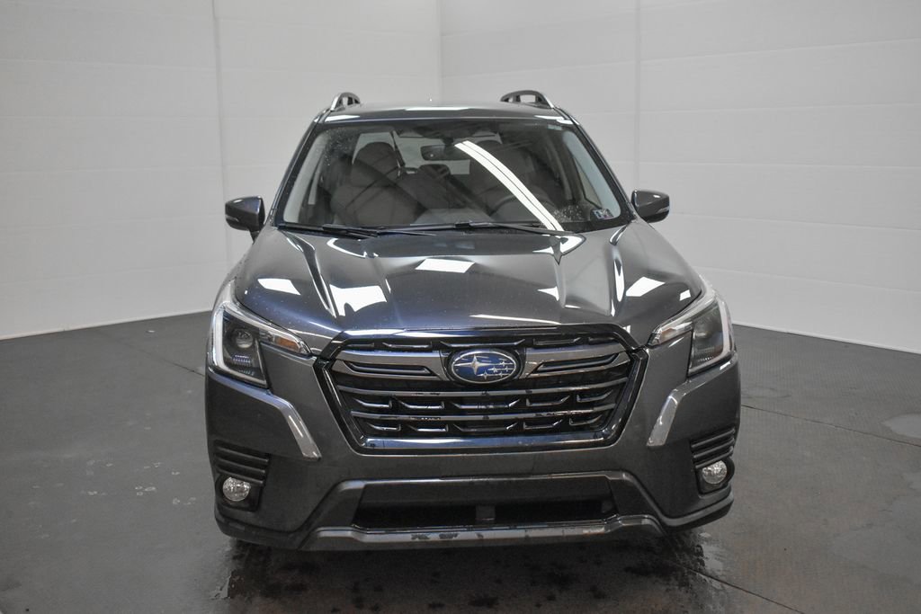 Used 2023 Subaru Forester Limited image 2