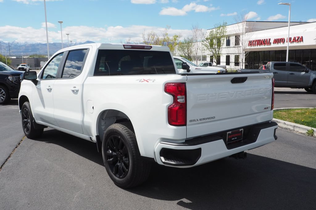 Used 2022 Chevrolet Silverado 1500 RST AWD/4WD image 4