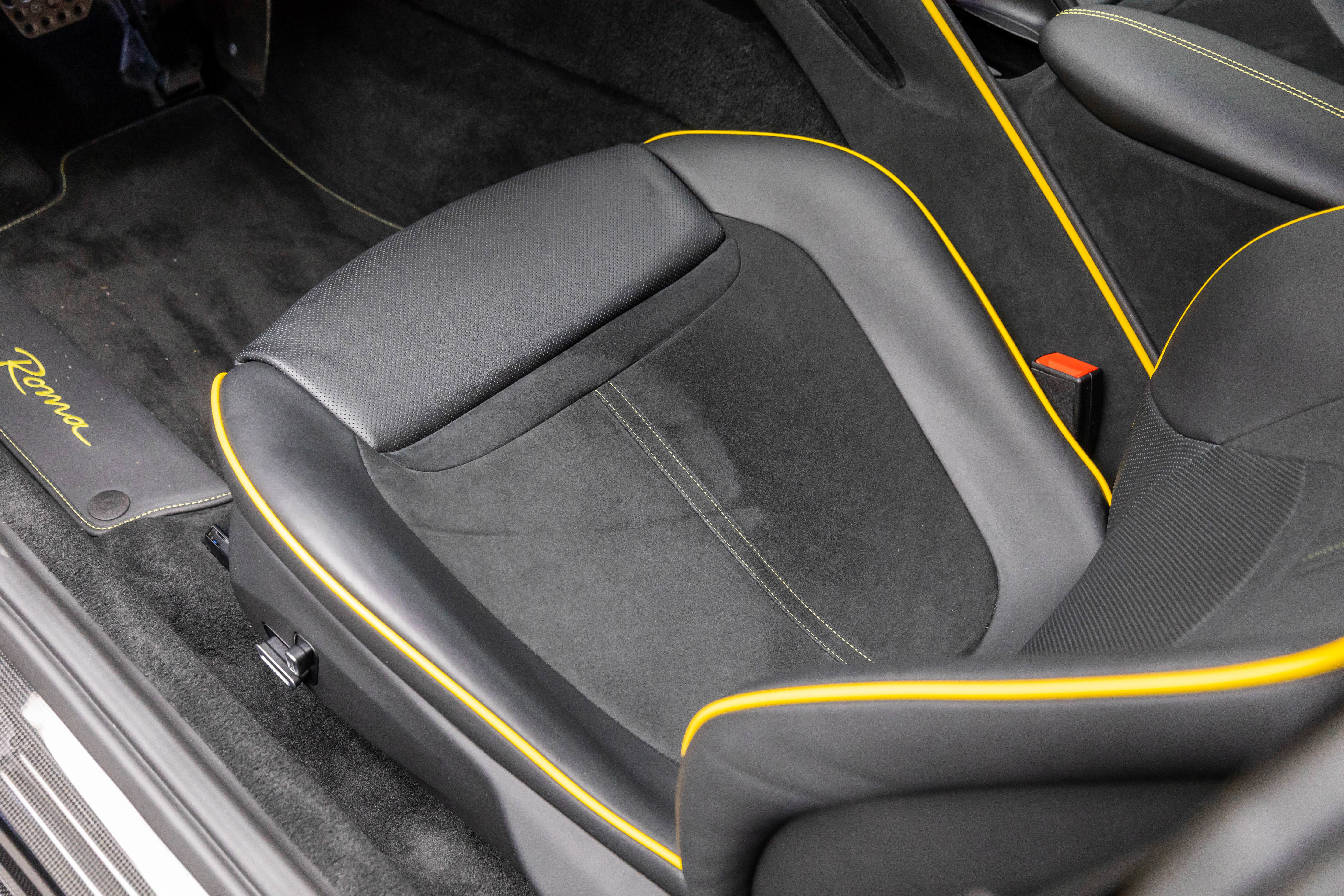 Certified 2021 Ferrari Roma image 29