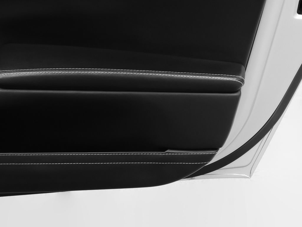 Certified 2014 Ferrari F12 Berlinetta RWD image 33