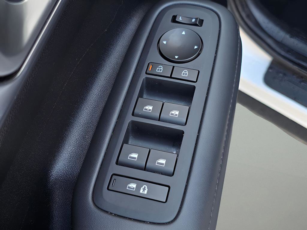 Used 2024 Hyundai Santa Fe SEL image 19