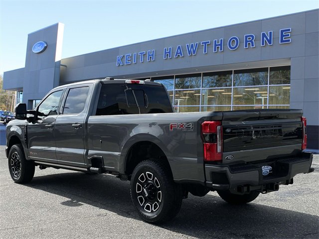 New 2025 Ford F350 Platinum w/ FX4 Off-Road Package image 5