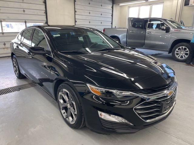 Used 2024 Chevrolet Malibu LT FWD image 12