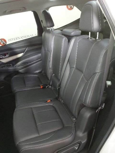 Used 2021 Subaru Ascent Limited w/ Technology Package AWD/4WD image 11