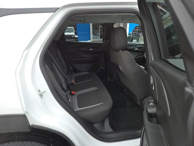 Used 2025 Chevrolet TrailBlazer LT image 42