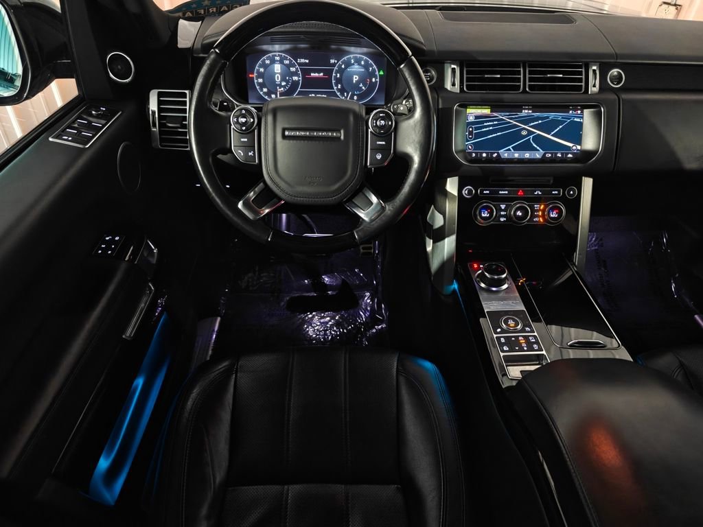 Used 2017 Land Rover Range Rover Supercharged image 34