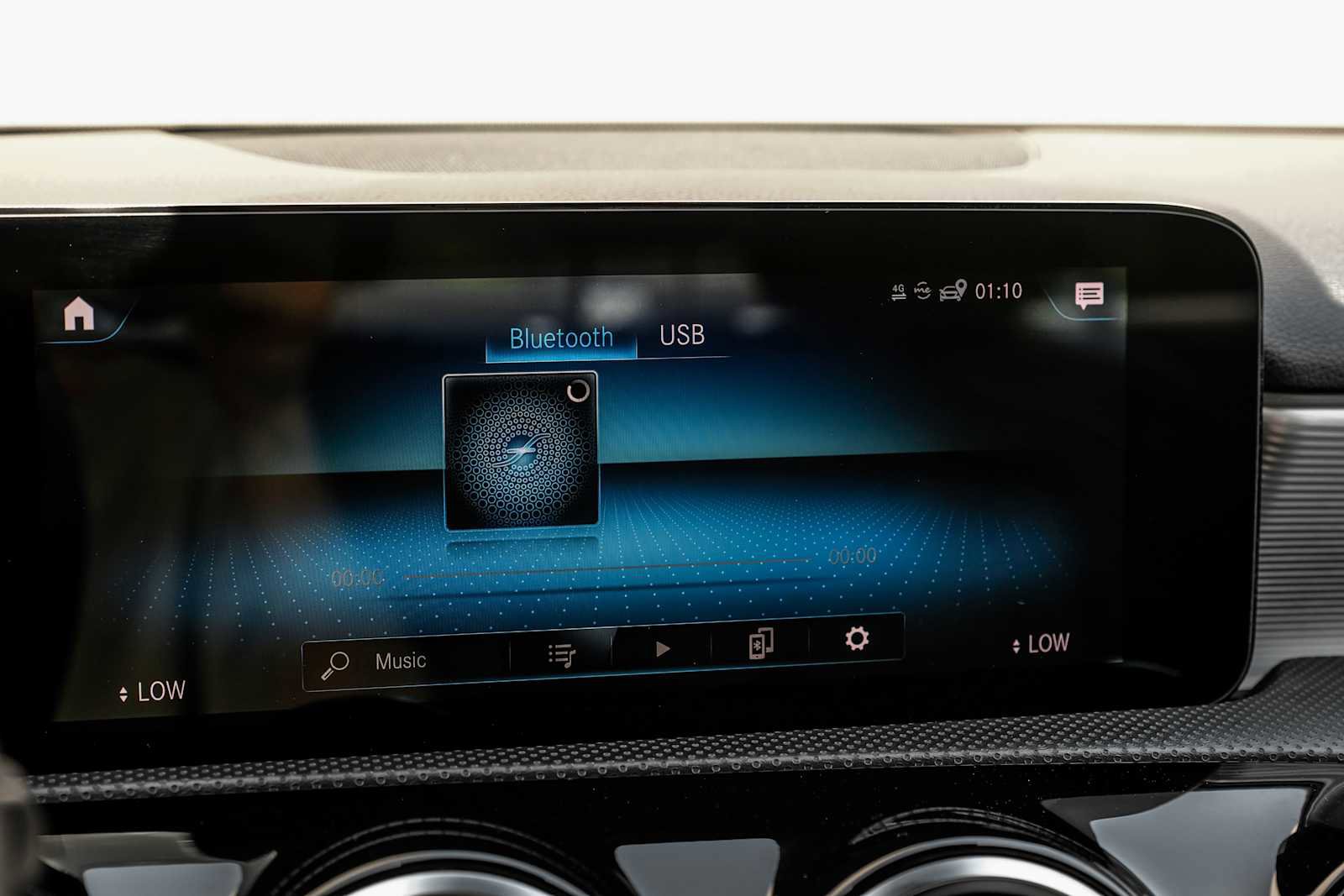 Used 2022 Mercedes-Benz A 220 image 32
