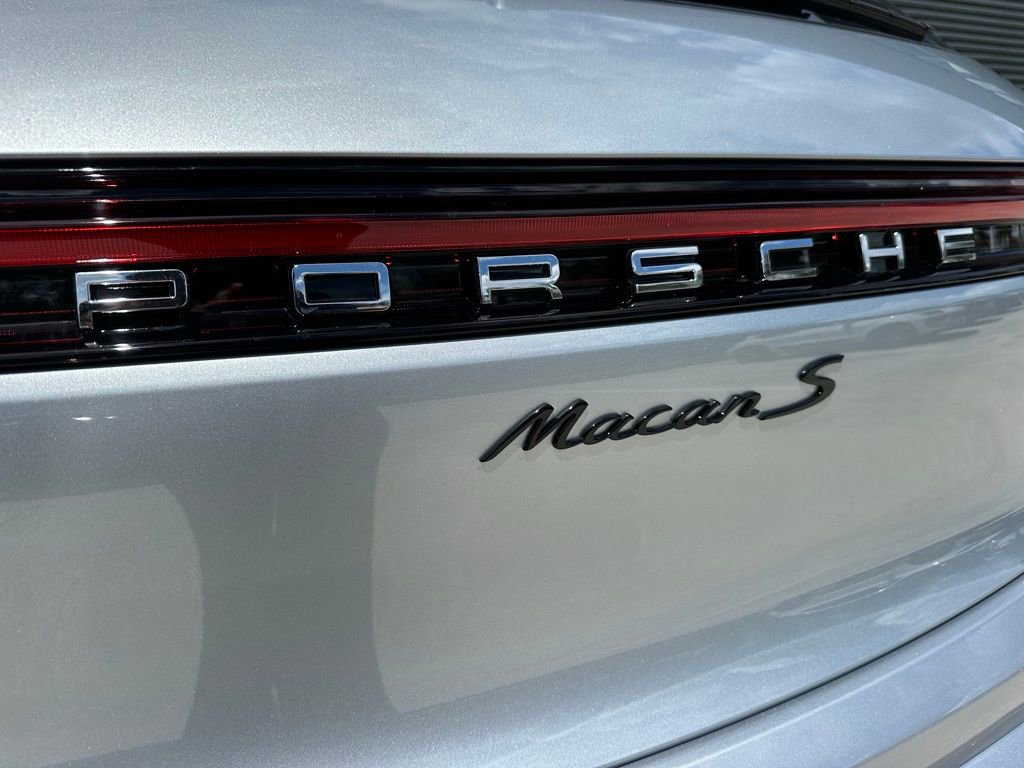 Used 2026 Porsche Macan S image 14