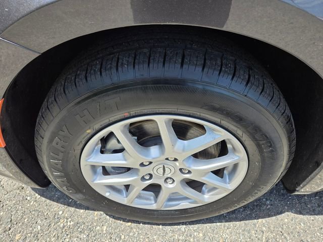 Used 2023 Chrysler Pacifica Touring-L FWD image 22