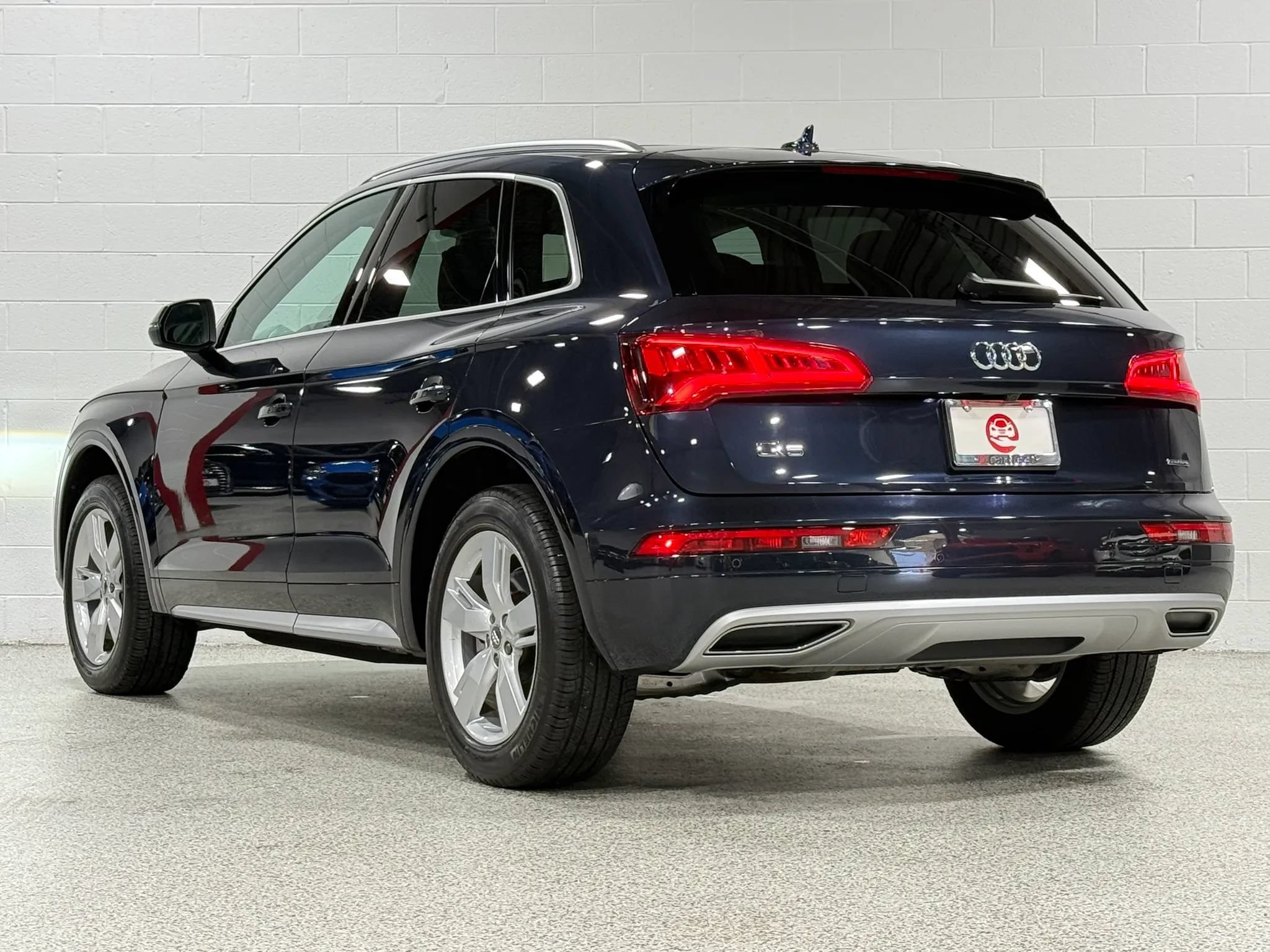 Used 2019 Audi Q5 2.0T Premium Plus AWD/4WD image 8