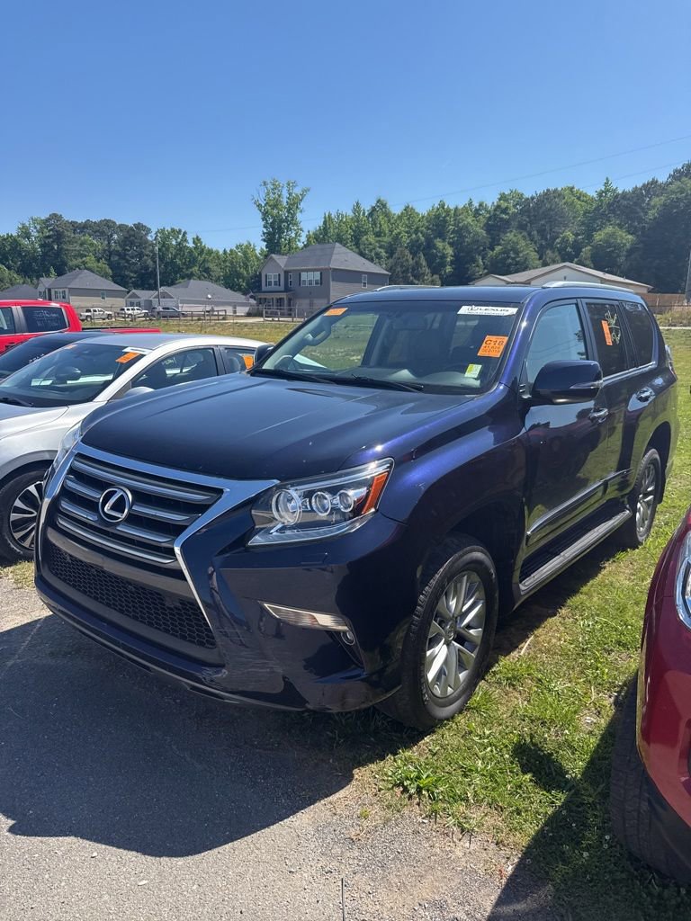 Used 2018 Lexus GX 460 Premium AWD/4WD image 3