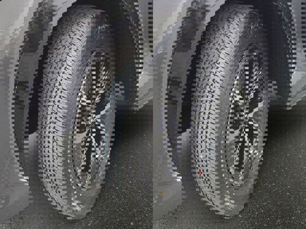 New 2026 Lexus RZ 450e 450e Premium image 32