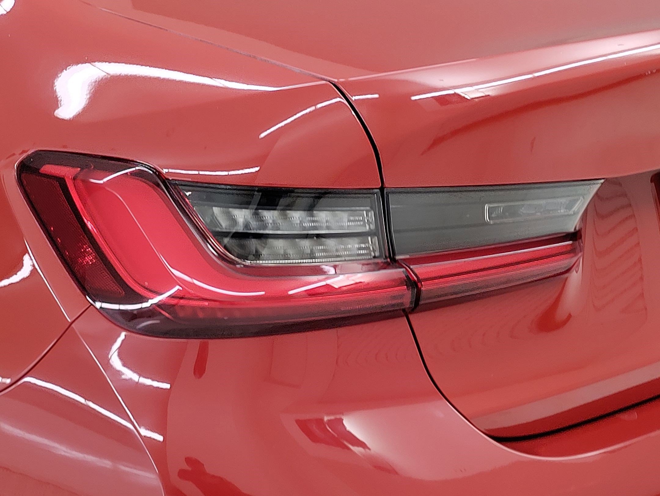 Used 2020 BMW 330i Sedan w/ Driving Assistance Package image 10