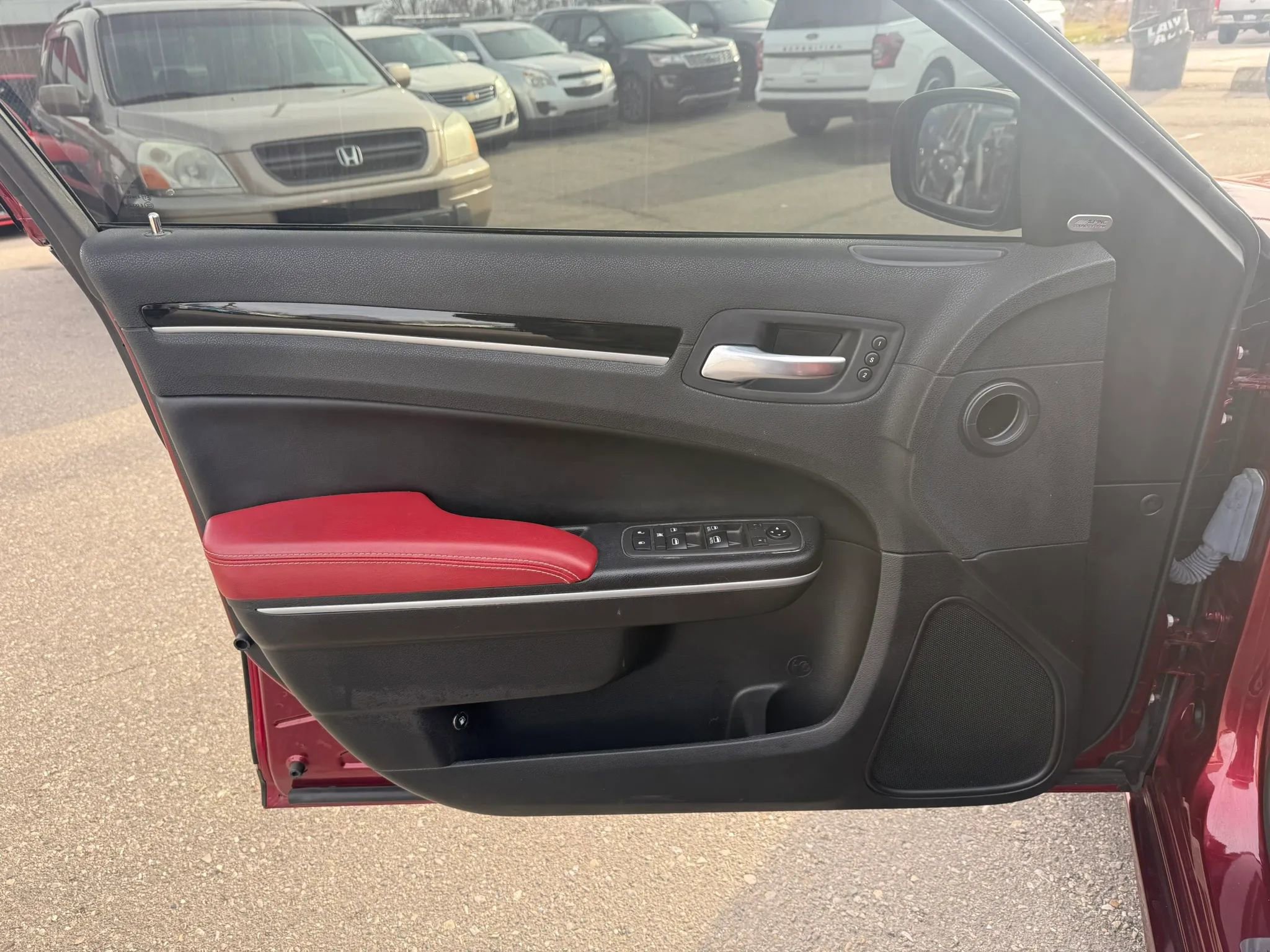 Used 2021 Chrysler 300 S w/ Popular Equipment Group image 18