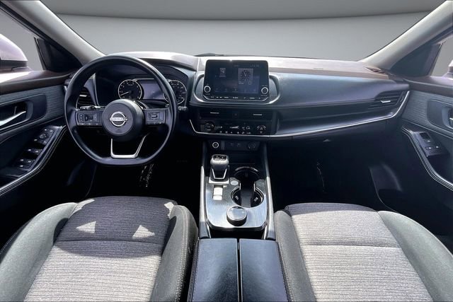 Certified 2023 Nissan Rogue SV image 7